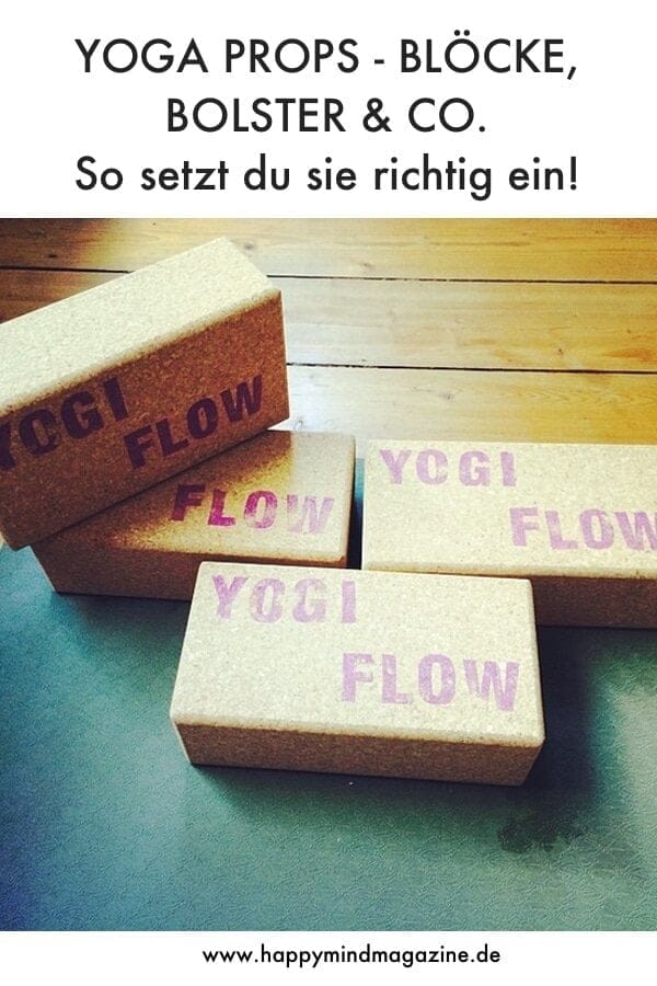 Yoga Props: Dies sind die wichtigsten Hilfsmittel und so setzt du sie ein